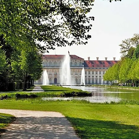 Hotel Blauer Karpfen 3*
