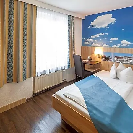 Blauer Karpfen Hotel Unterschleissheim